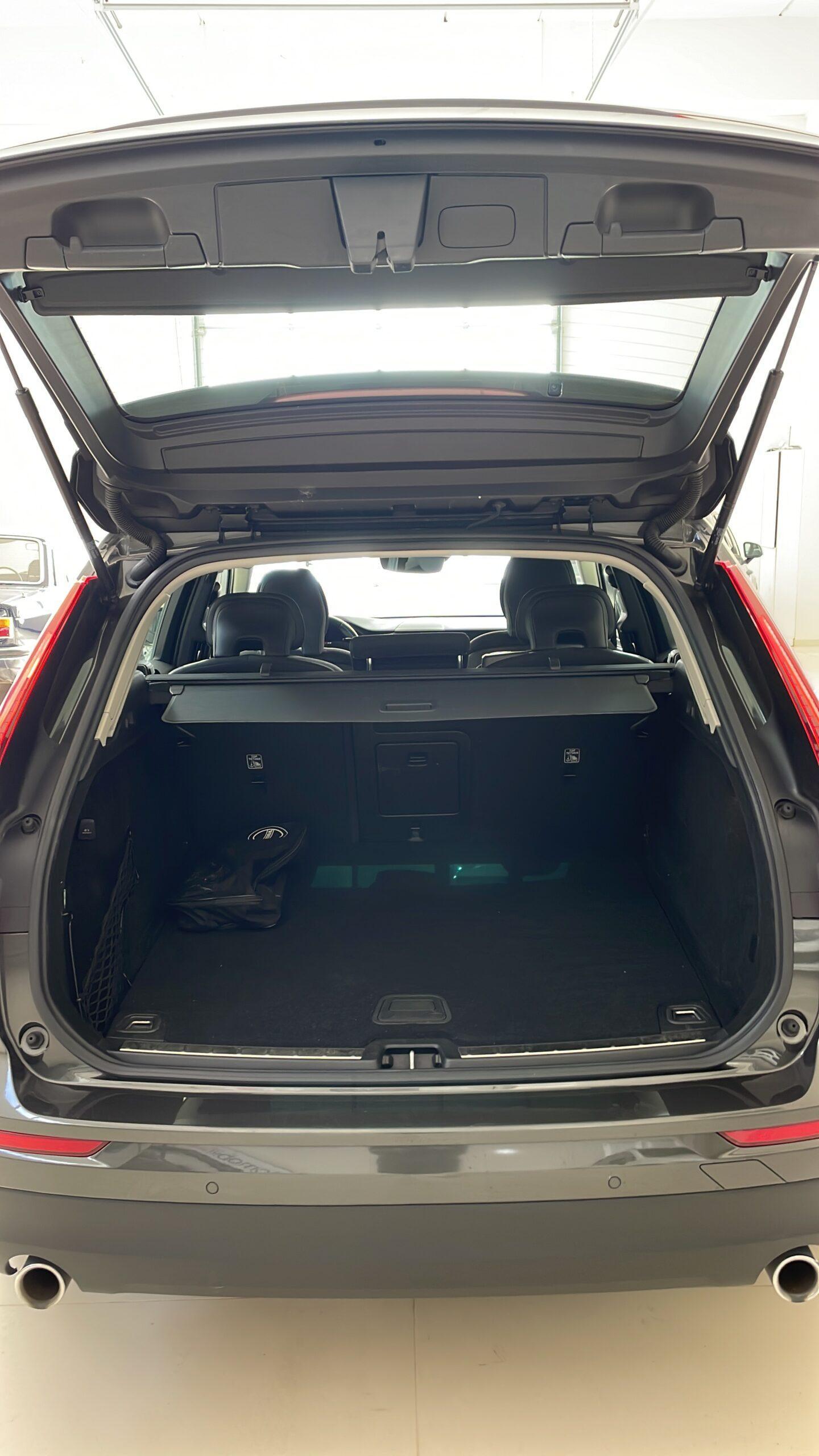 VOLVO XC60  D4 DYNAMIC EDITION AWD