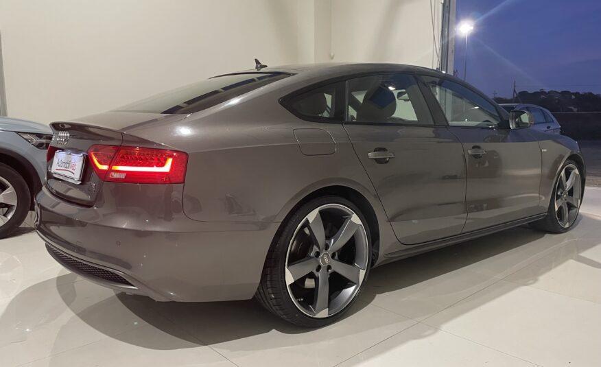 AUDI A5 3.O QUATTRO SLINE