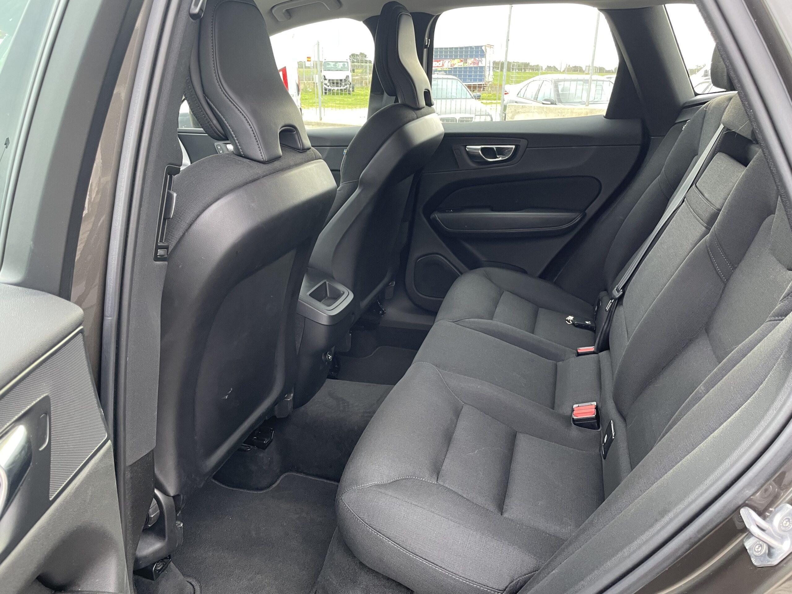 VOLVO XC60  D4 DYNAMIC EDITION AWD