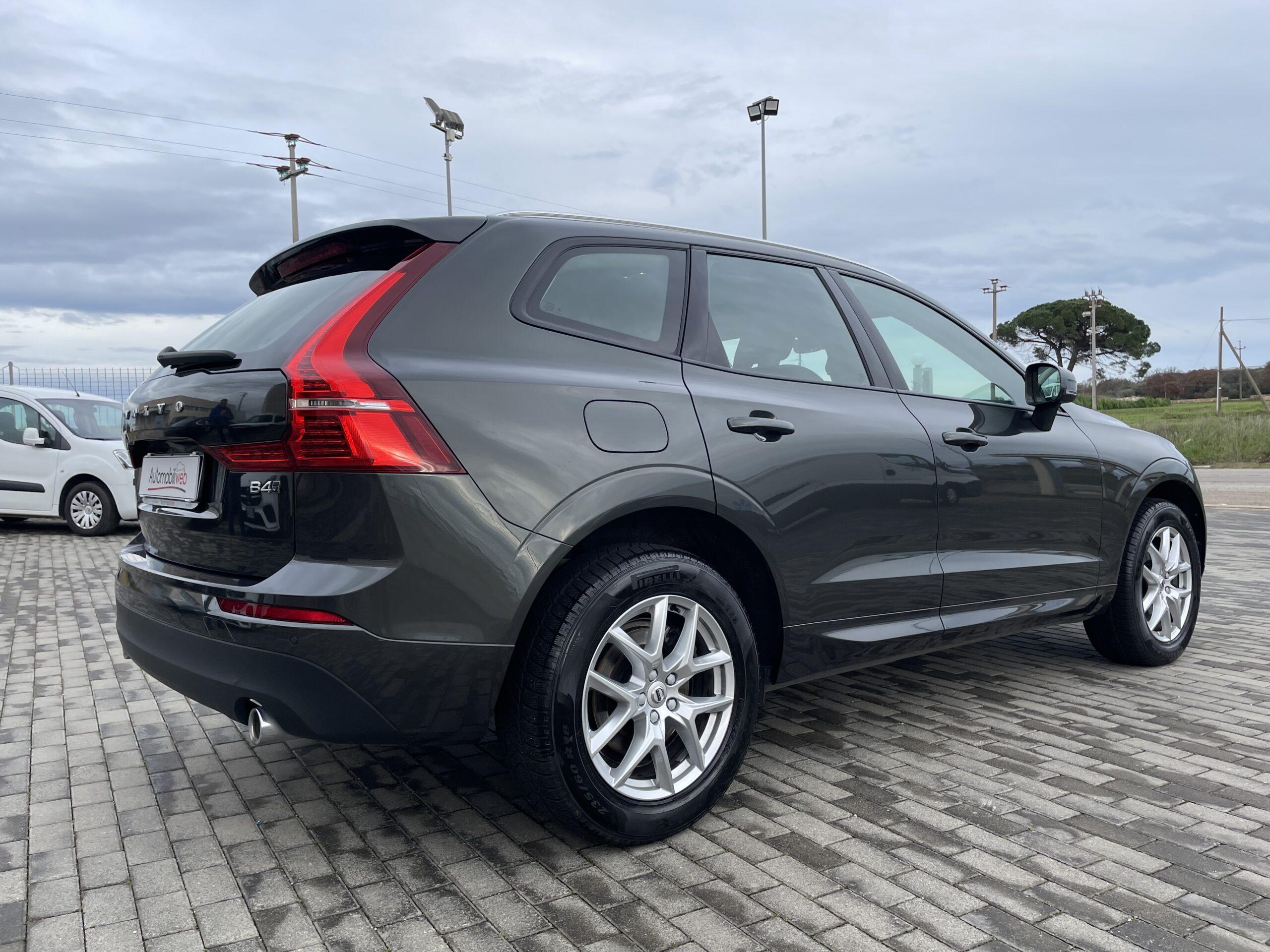 VOLVO XC60  D4 DYNAMIC EDITION AWD