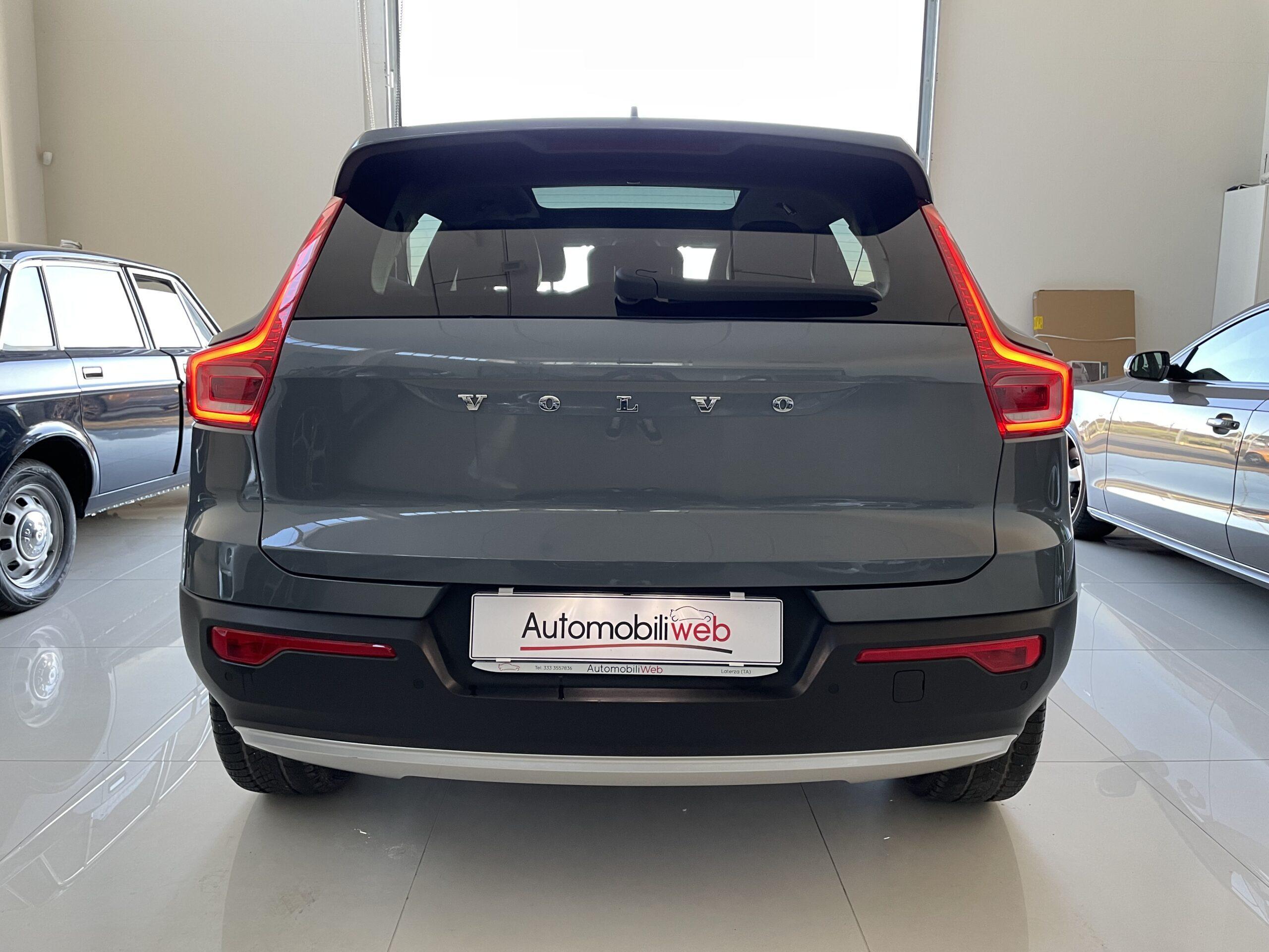 VOLVO XC40 D3 GEATRON. R-DESIGN.