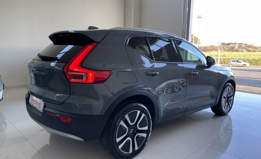 VOLVO XC40 D3 GEATRON. R-DESIGN.