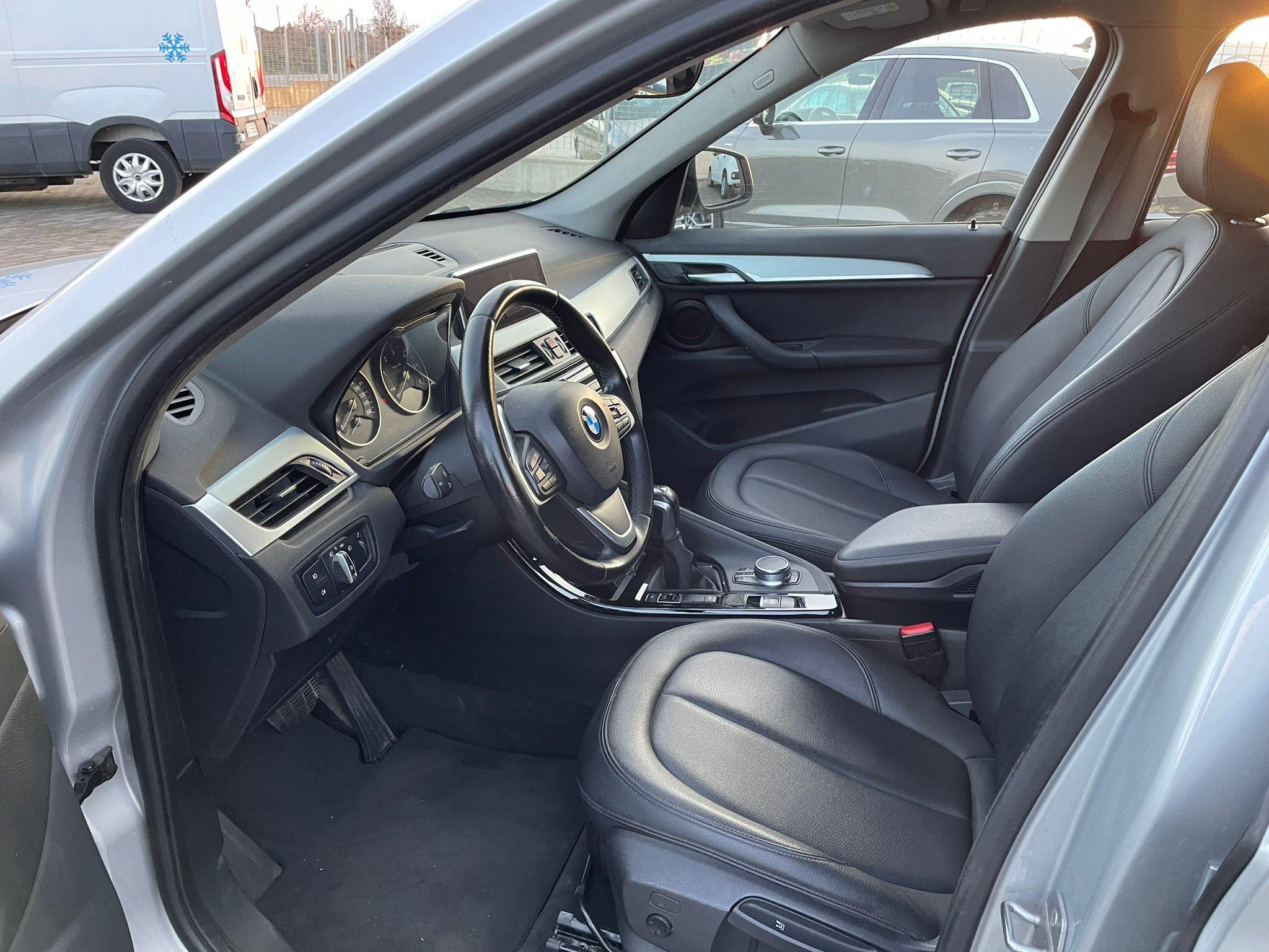 BMW X1 18d XDRIVE XLINE