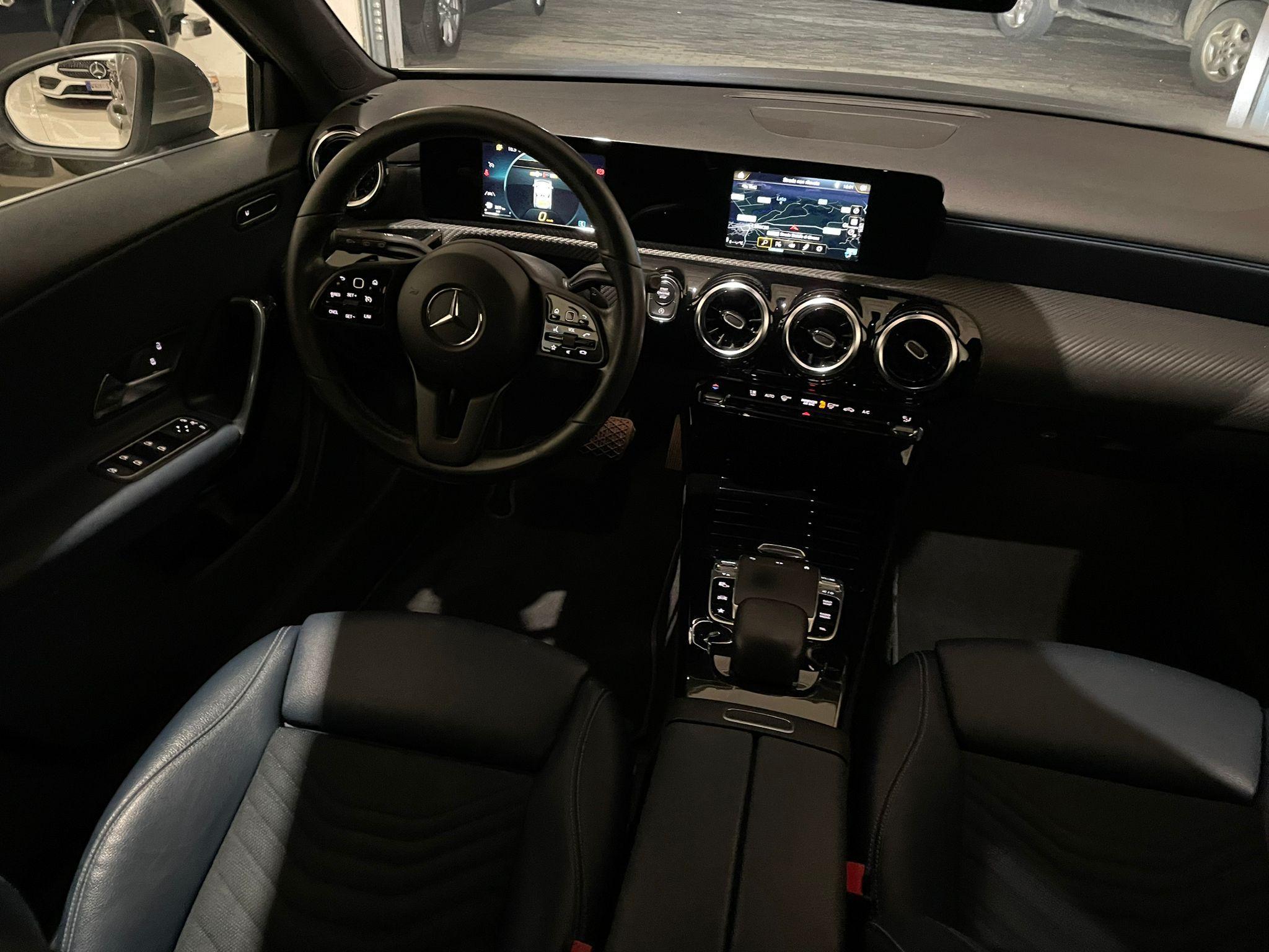 MERCEDES-BENZ CLASSE A180d SPORT