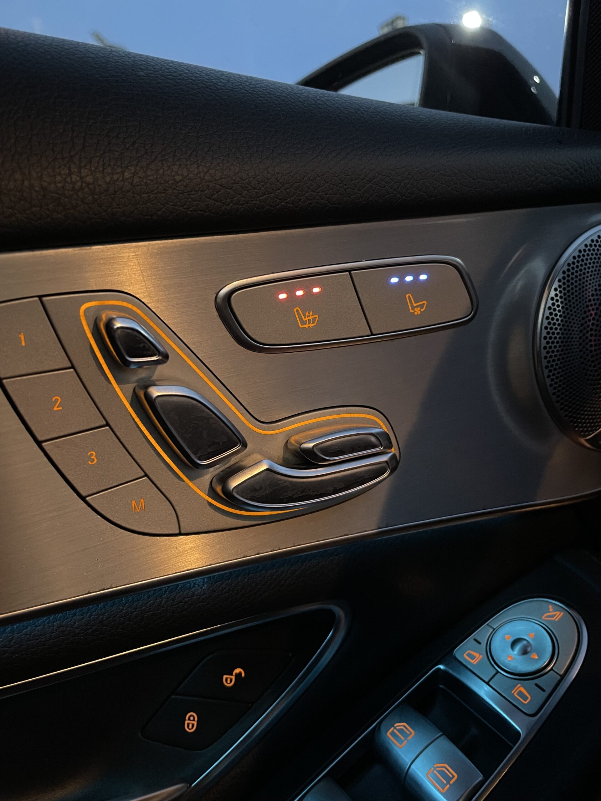 MERCEDES GLC 250D COUPE PREMIUM AMG BLACK EDITION