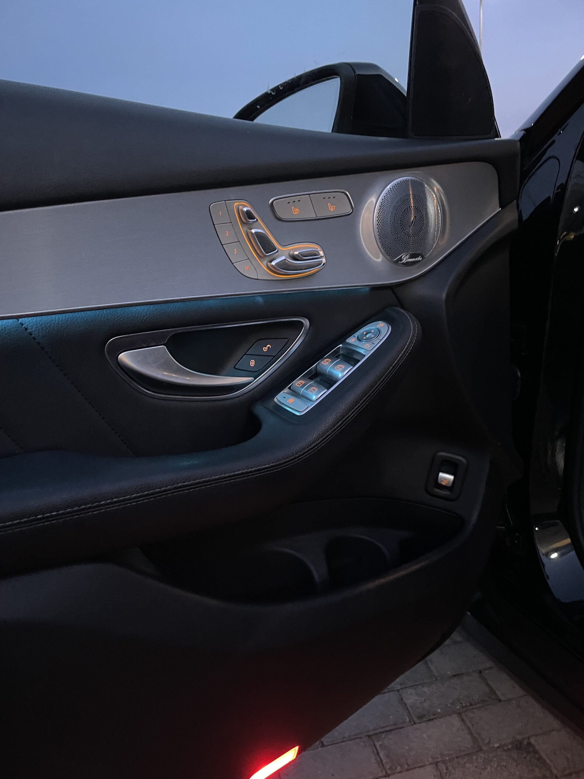 MERCEDES GLC 250D COUPE PREMIUM AMG BLACK EDITION