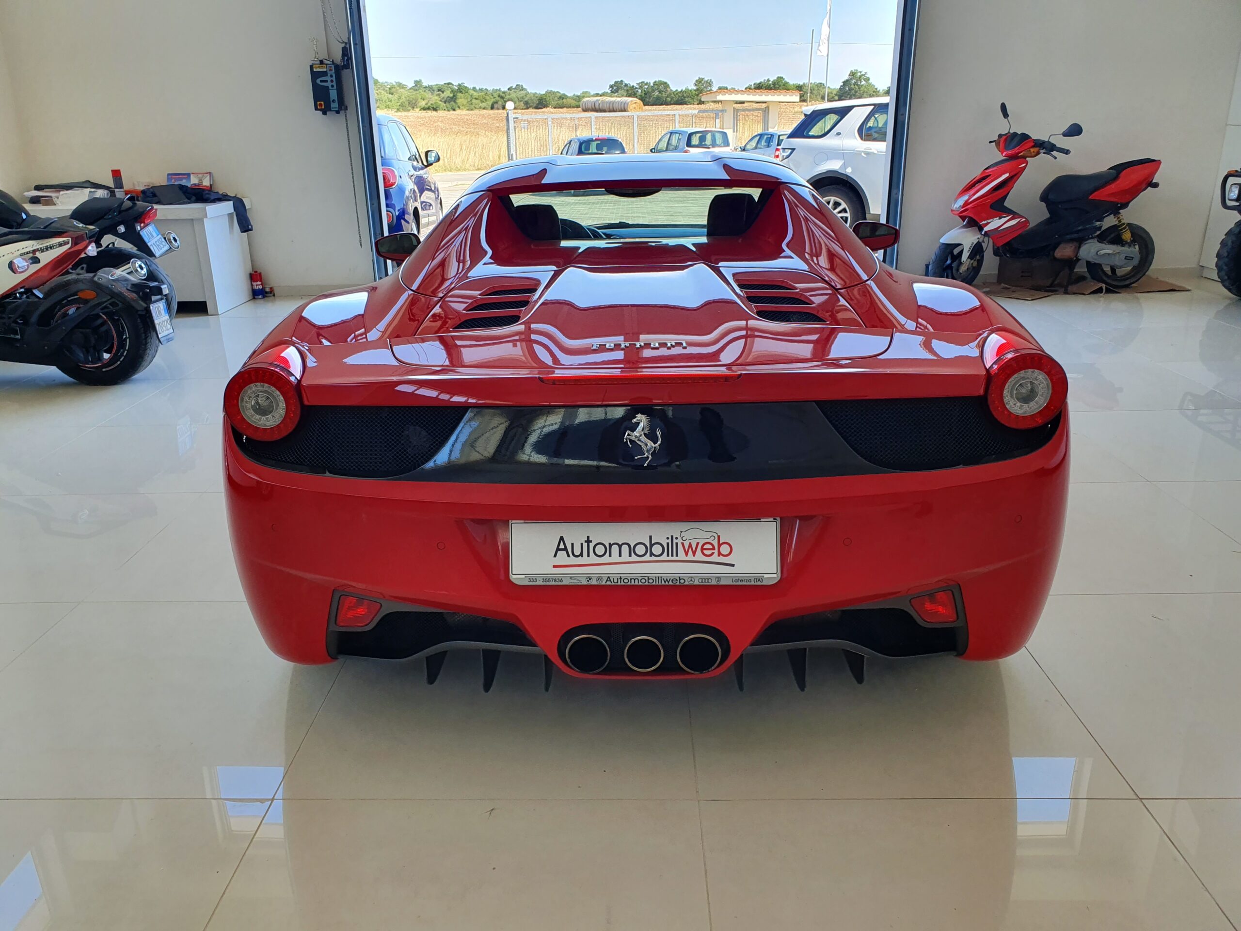 FERRARI 458 SPIDER