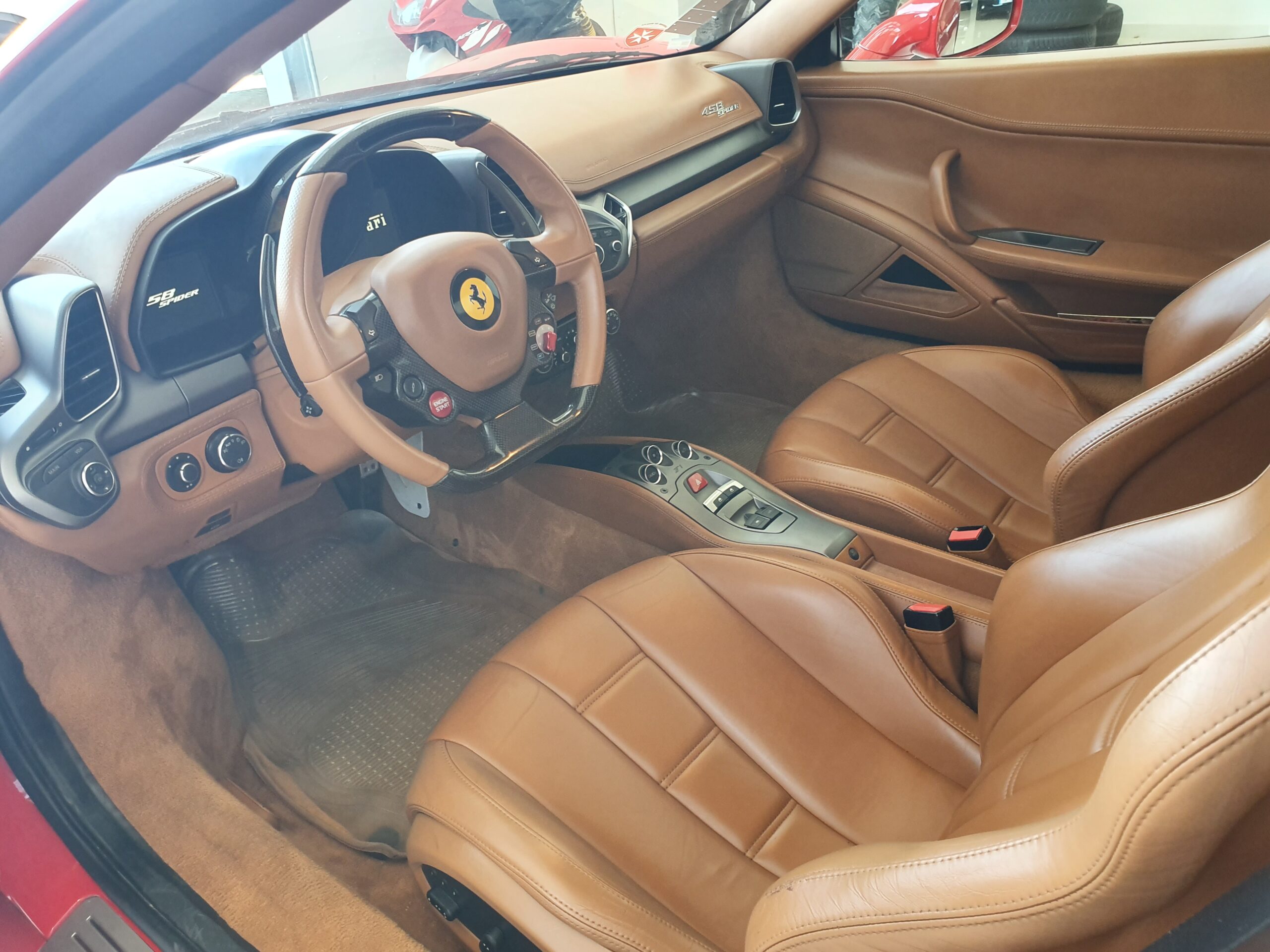 FERRARI 458 SPIDER