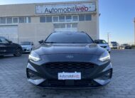 FORD FOCUS ST-LINE