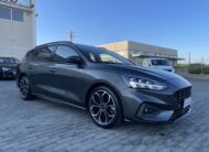 FORD FOCUS ST-LINE