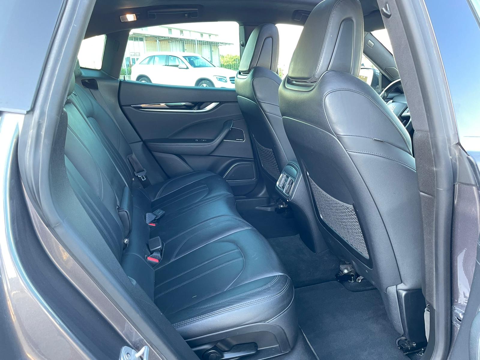 MASERATI LEVANT GRAN LUSSO SQ4