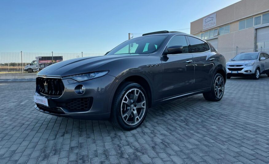 MASERATI LEVANT GRAN LUSSO SQ4