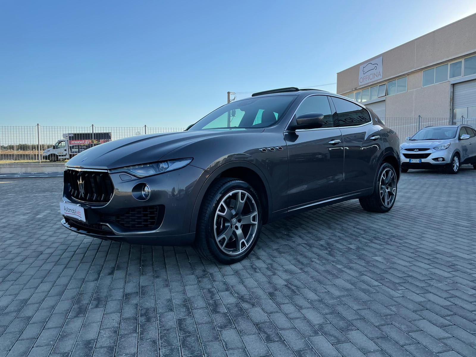 MASERATI LEVANT GRAN LUSSO SQ4