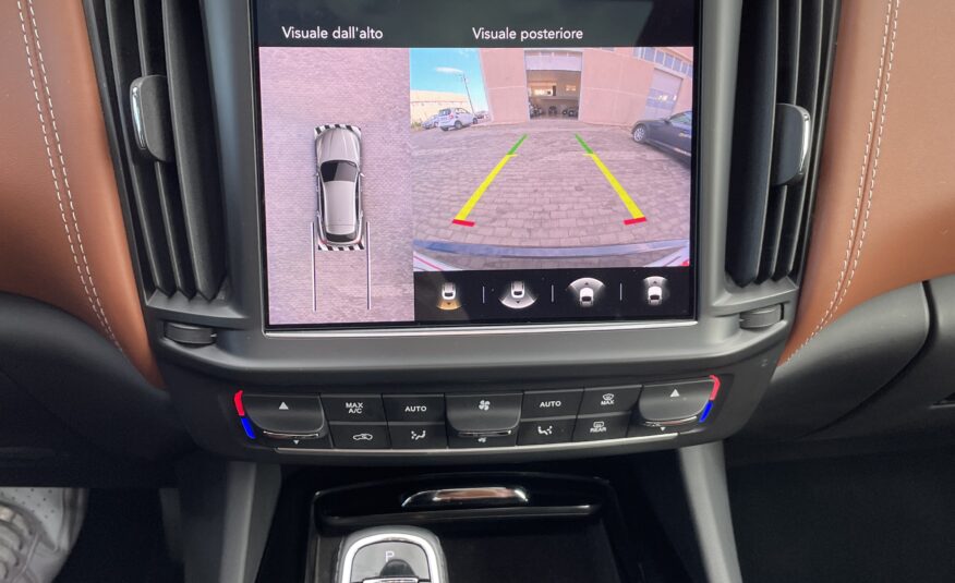 MASERATI LEVANTE SQ4 GRANLUSSO