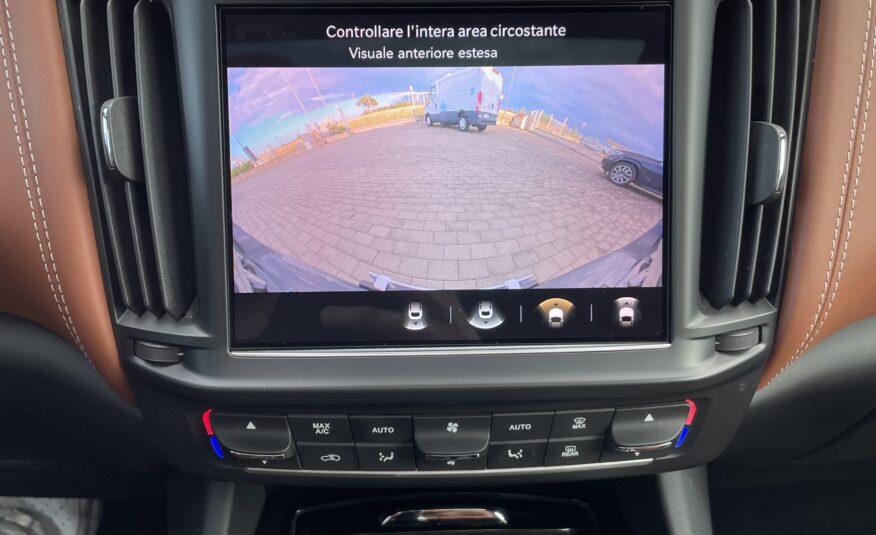 MASERATI LEVANTE SQ4 GRANLUSSO