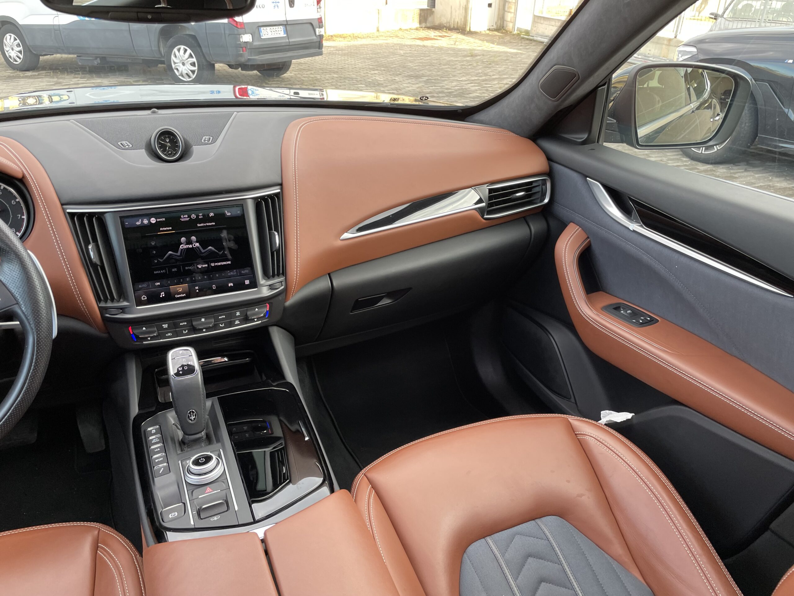 MASERATI LEVANTE SQ4 GRANLUSSO