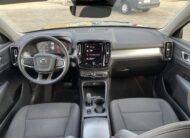 VOLVO XC40 MOMENTUM T4 GEATRON.