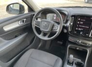 VOLVO XC40 MOMENTUM T4 GEATRON.