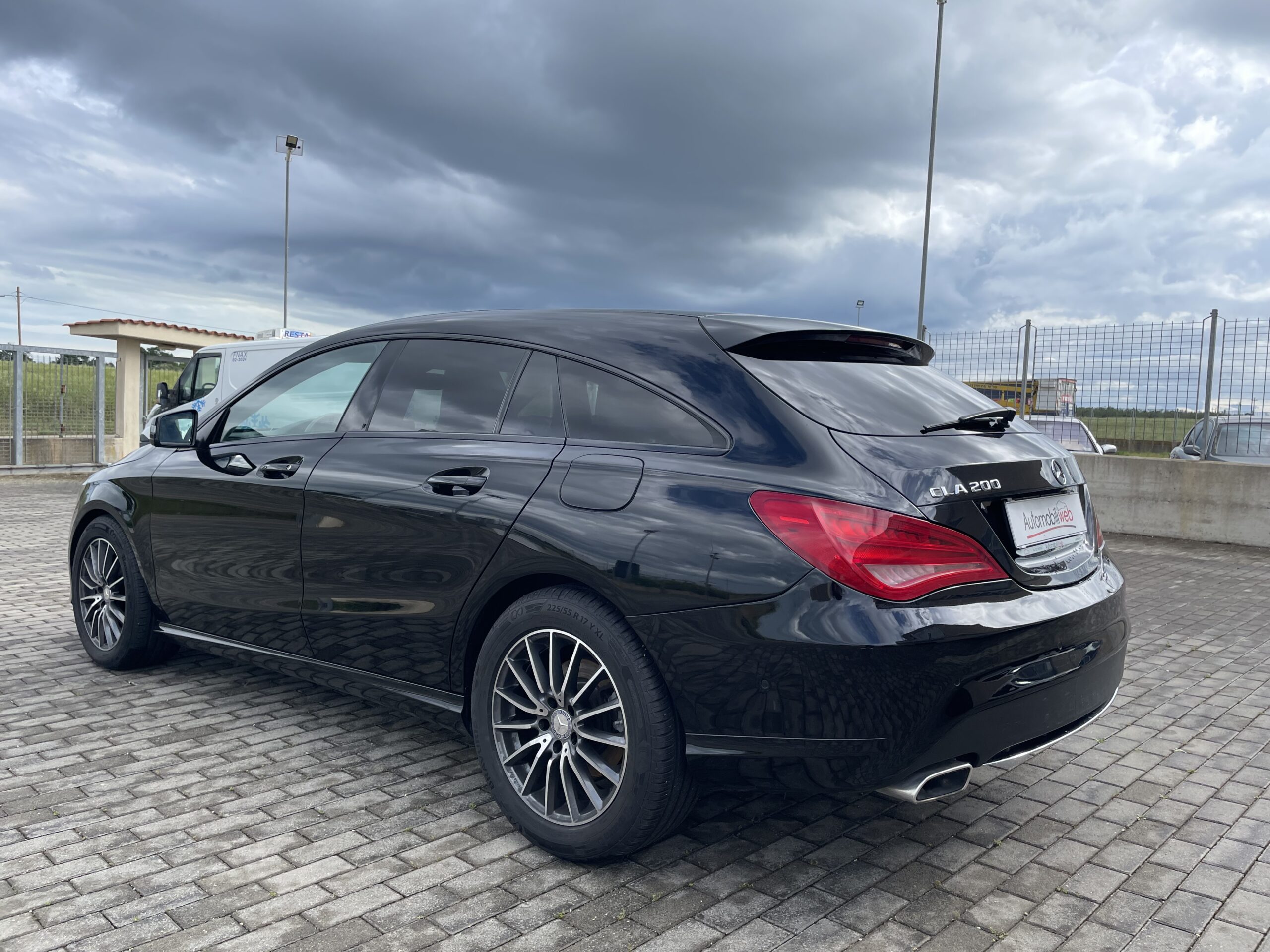 MERCEDES-BENZ CLA 200 SPORT