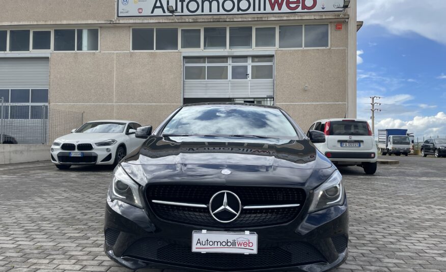 MERCEDES-BENZ CLA 200 SPORT