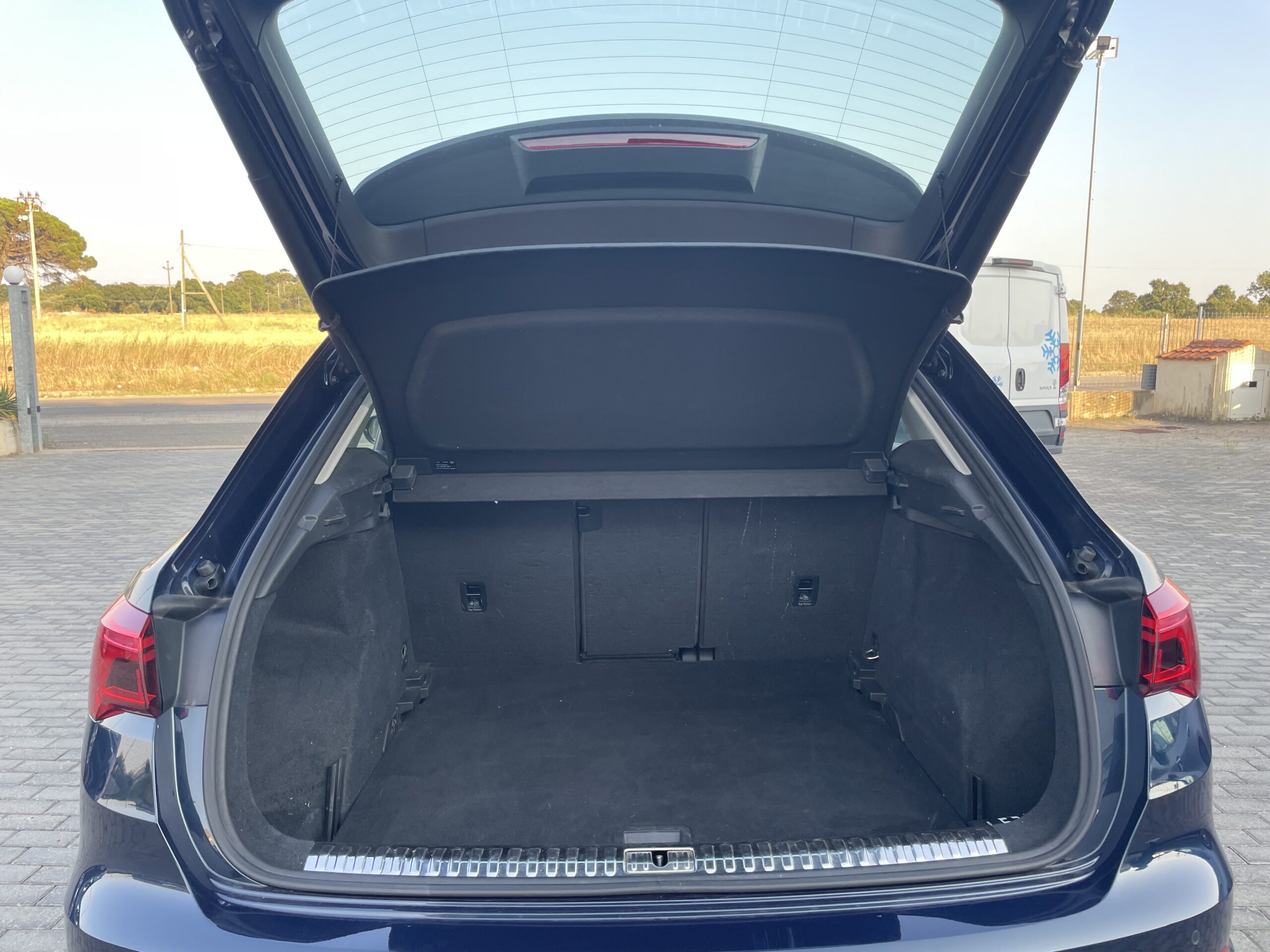 AUDI Q3 35 TDI BUSINESS ADVANCED