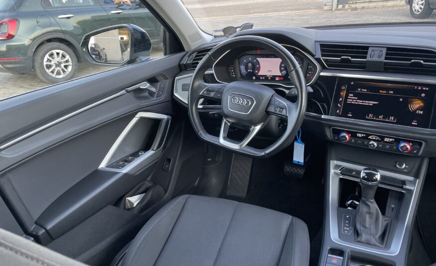 AUDI Q3 35 TDI BUSINESS ADVANCED