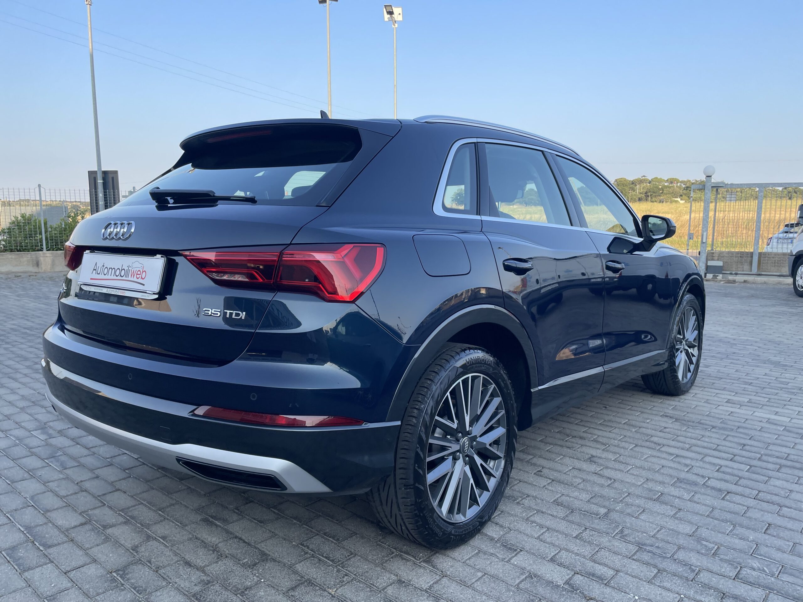 AUDI Q3 35 TDI BUSINESS ADVANCED