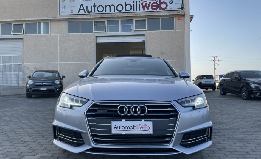 Audi A4 S-line quattro