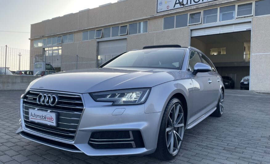 Audi A4 S-line quattro