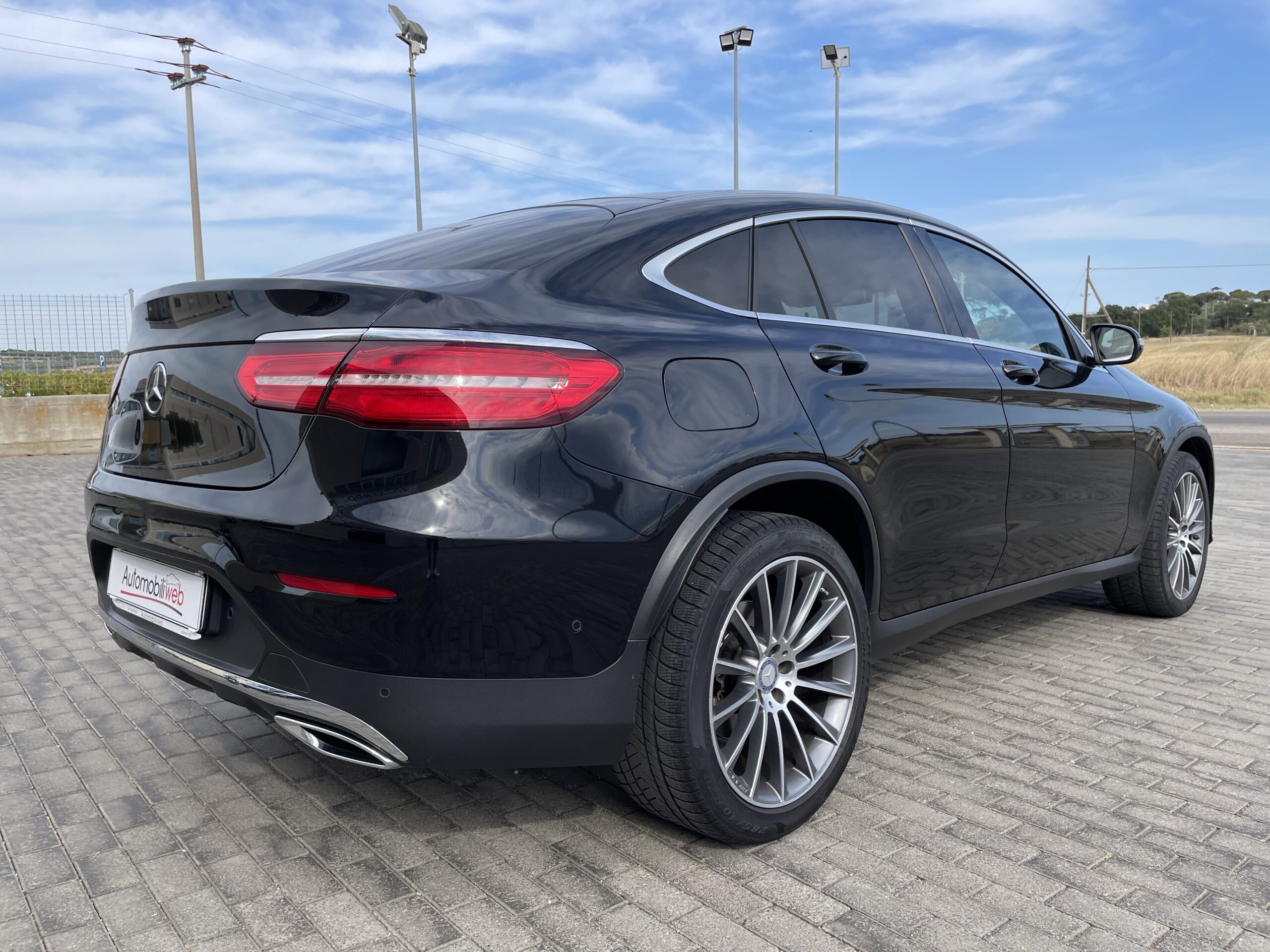 MERCEDES-BENZ GLC 250d 4 MATIC COUPE’ PREMIUM AMG