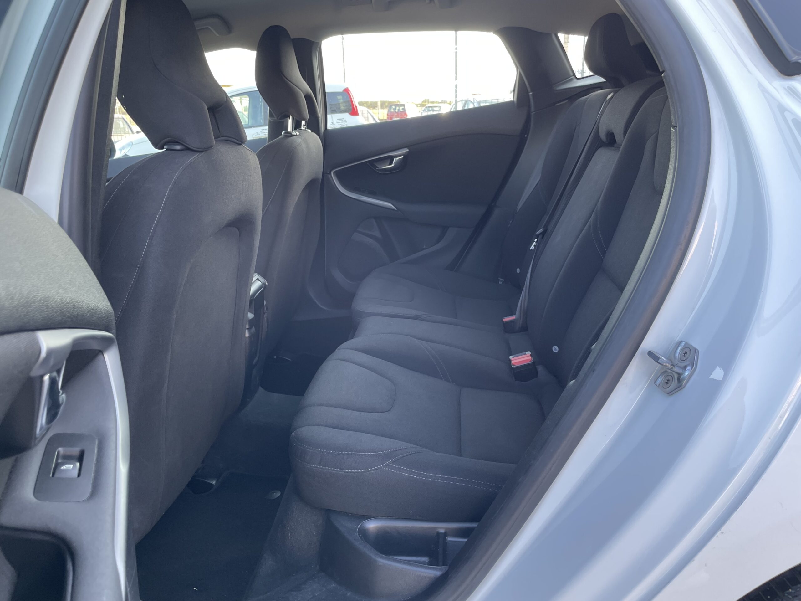 VOLVO V40 CROSS COUNTRY