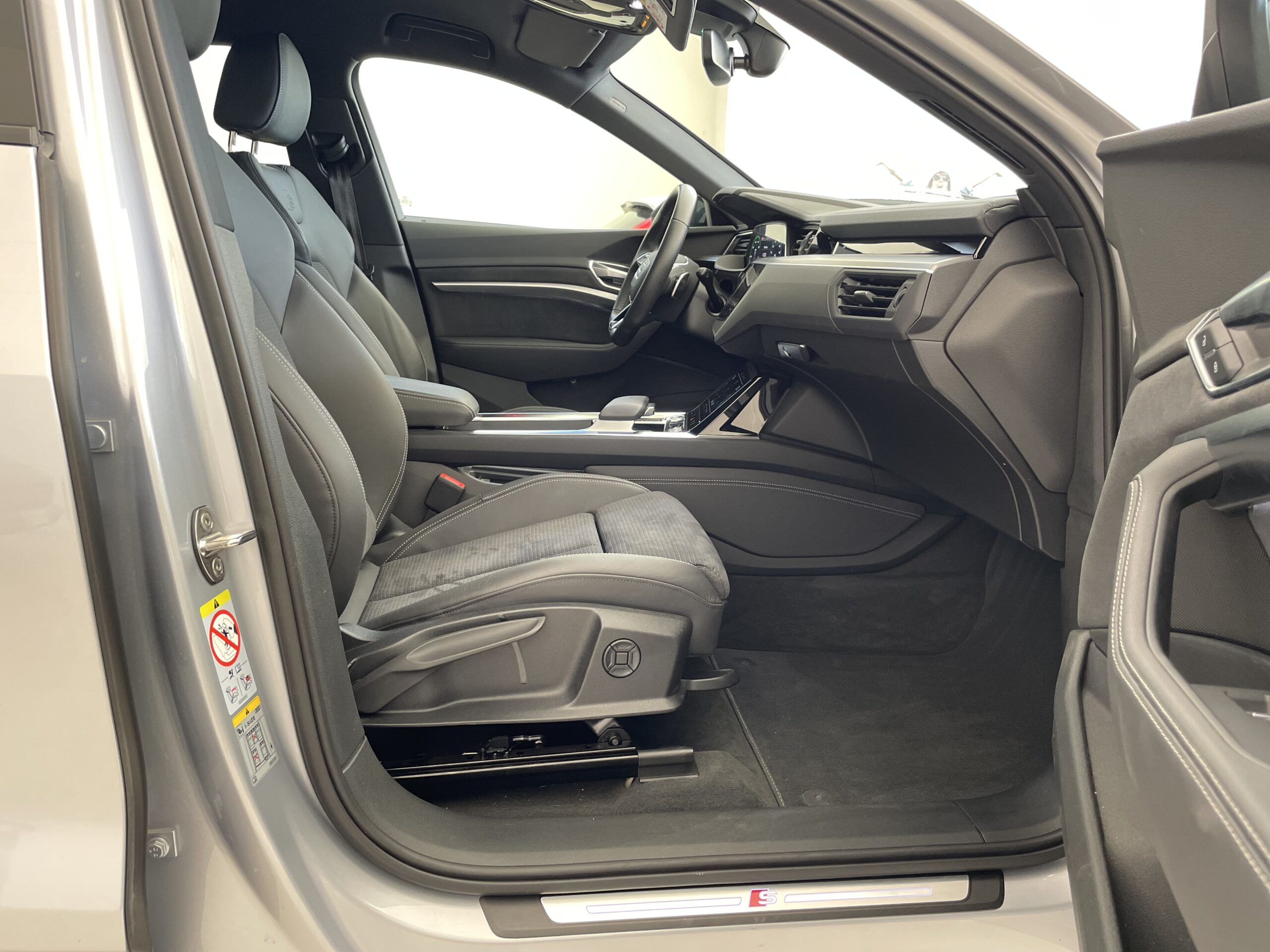 AUDI E-TRON 50 QUATTRO S-LINE EDITION