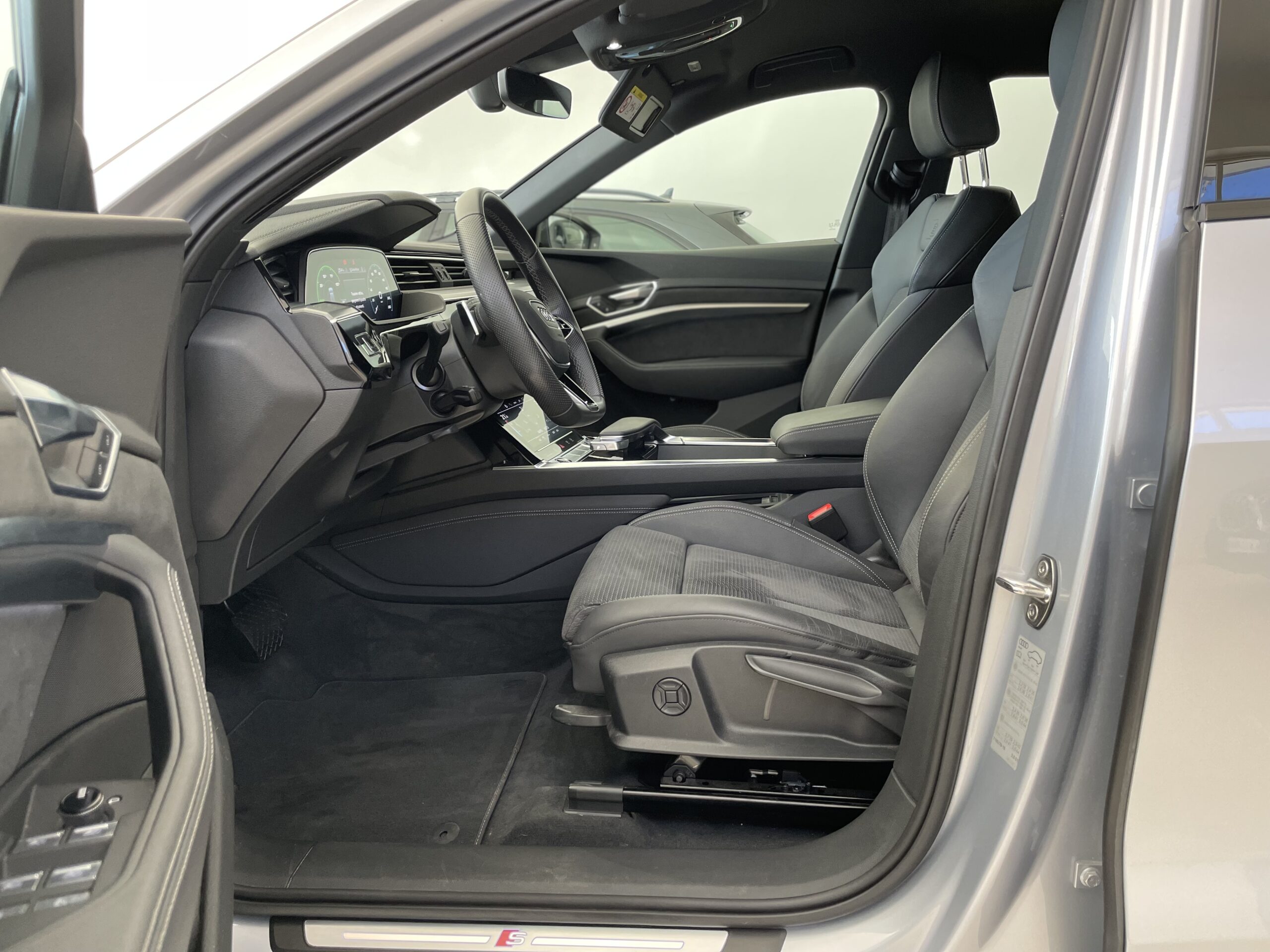 AUDI E-TRON 50 QUATTRO S-LINE EDITION