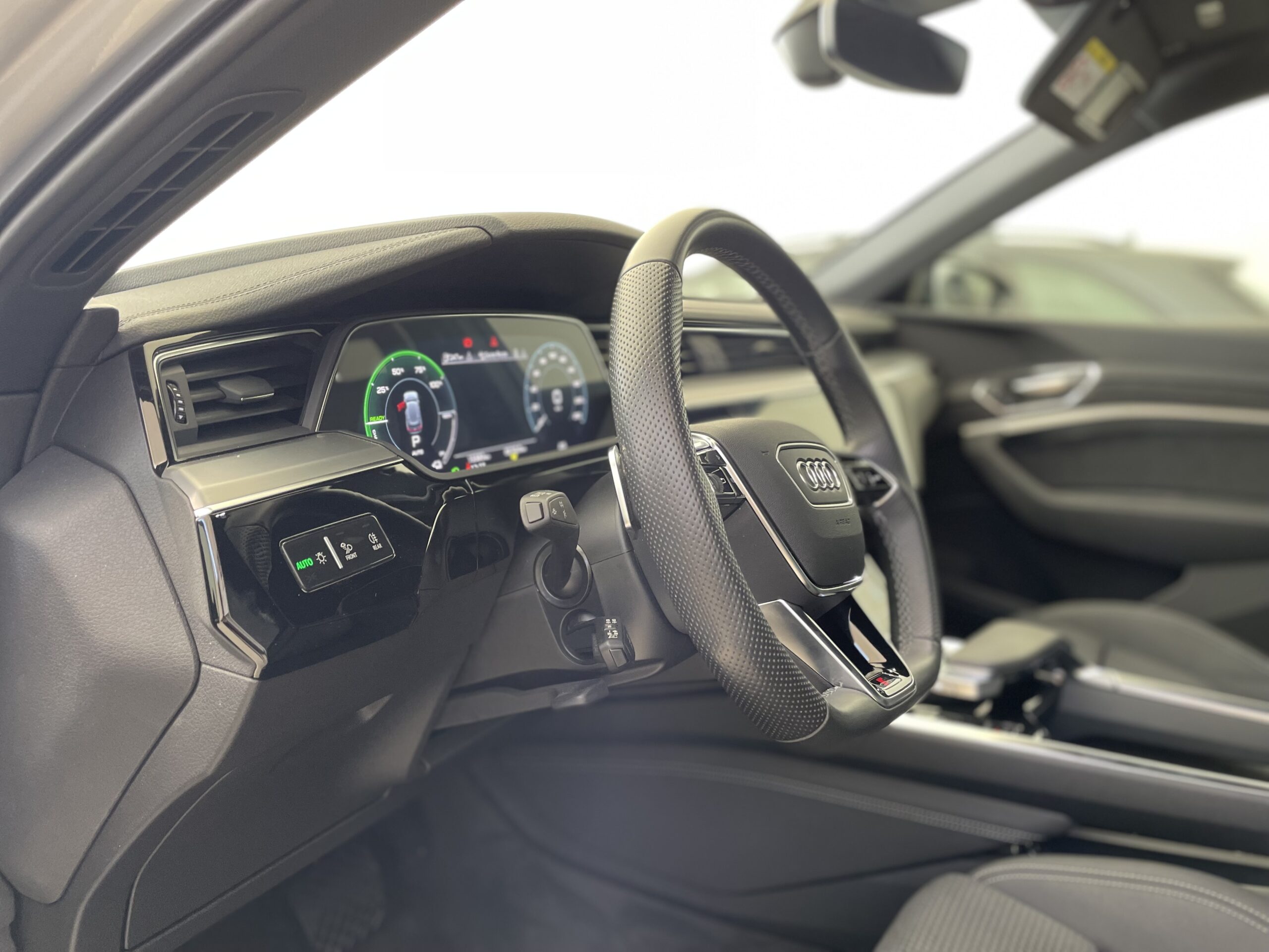 AUDI E-TRON 50 QUATTRO S-LINE EDITION