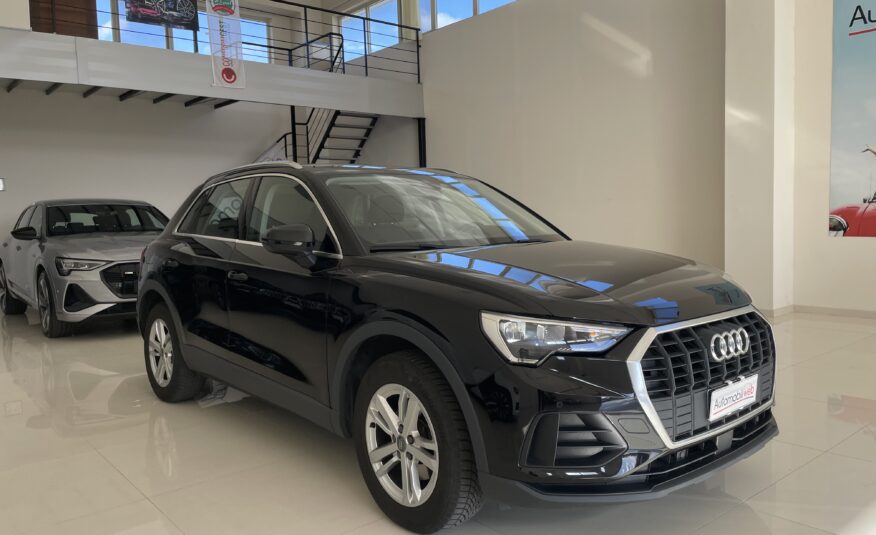 AUDI Q3 35TDI S-TRONIC BUSINESS