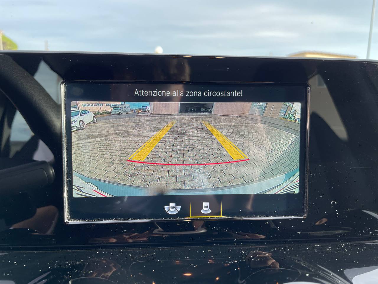 MERCEDES-BENZ B180 EXECUTIVE AUTOMATIC