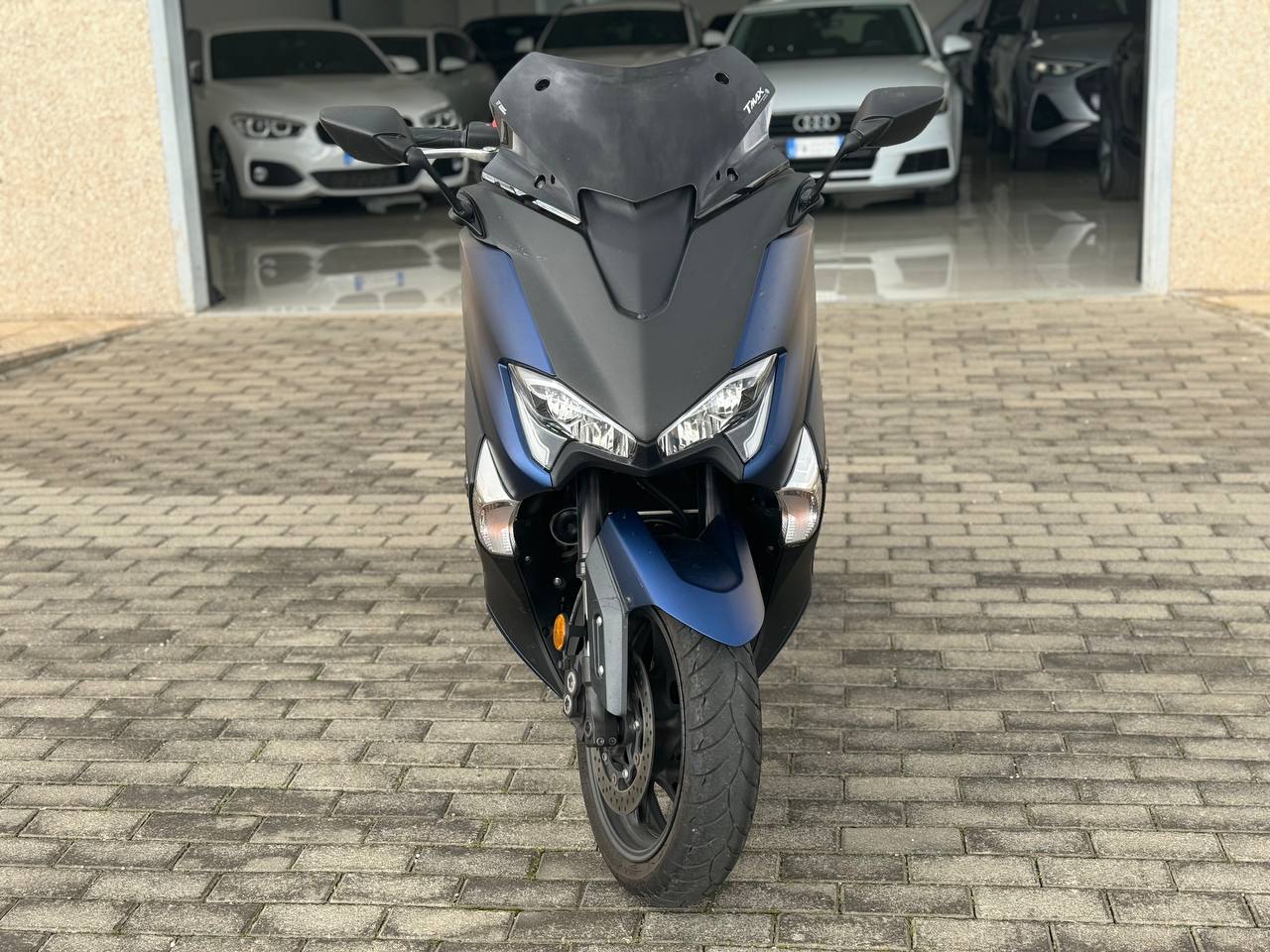 YAMAHA T-MAX 530 SX