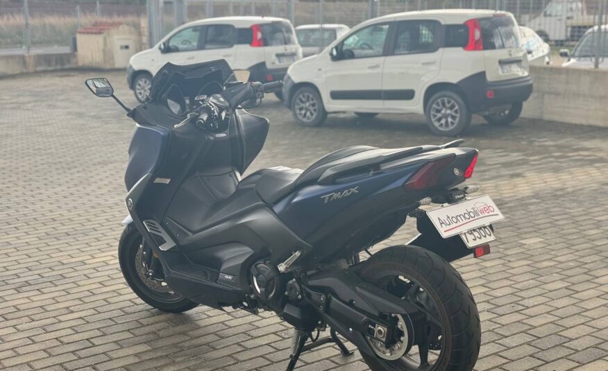 YAMAHA T-MAX 530 SX