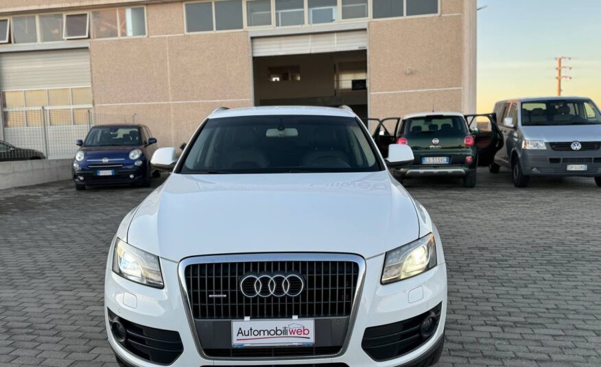 AUDI Q5 2.0 TDI QUATTRO