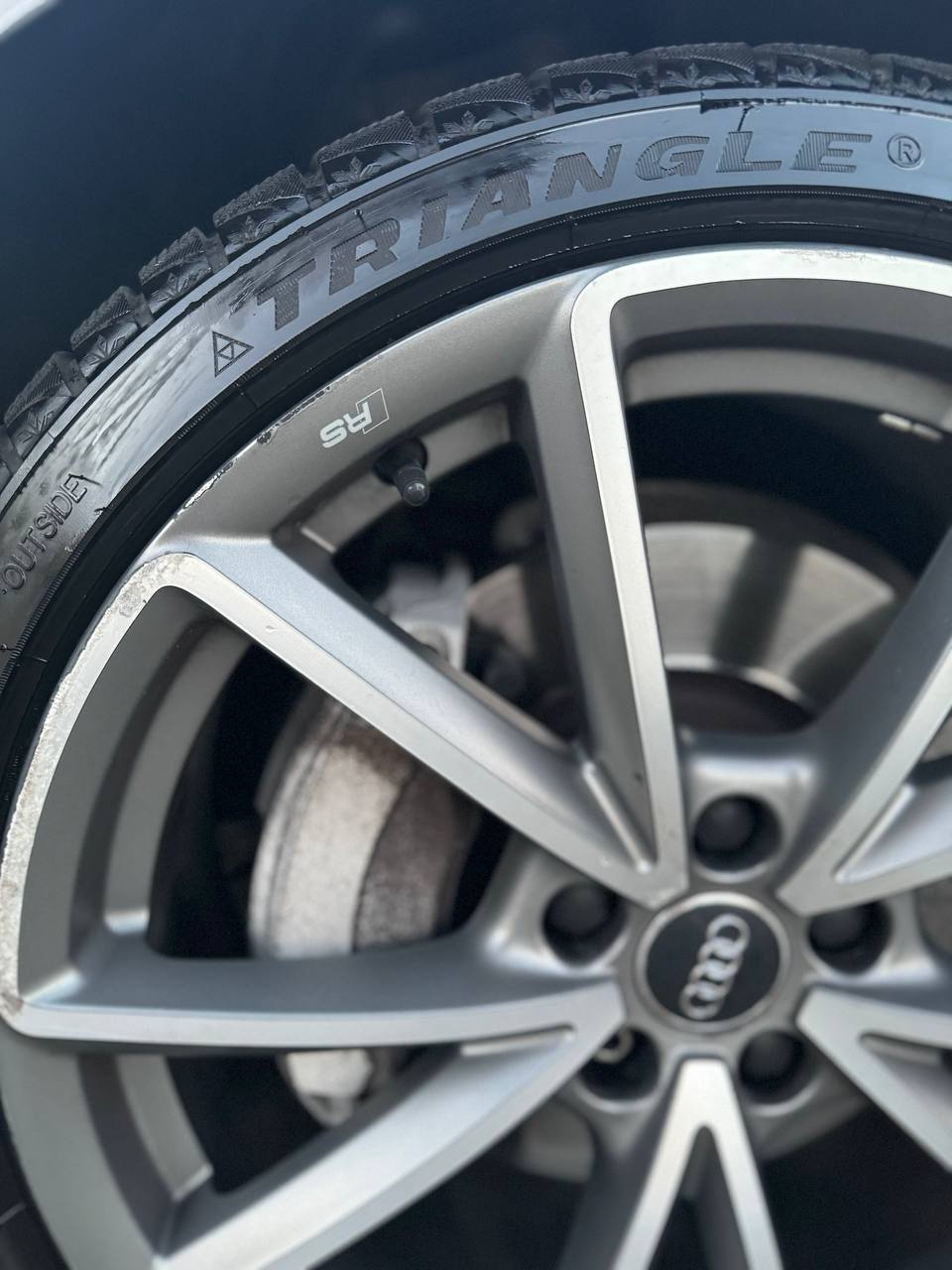 Audi A4 S-line quattro