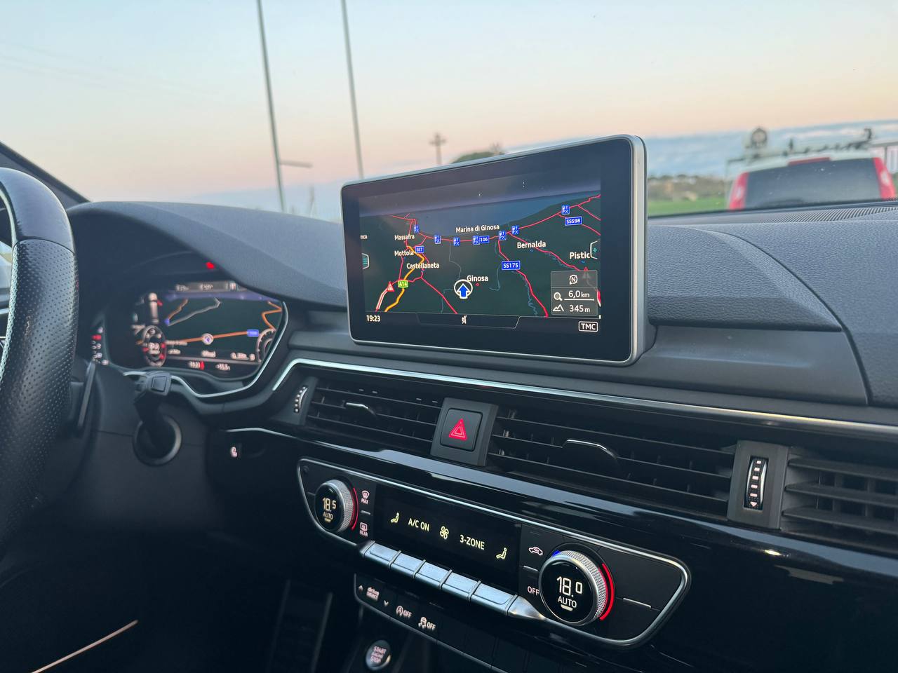 Audi A4 S-line quattro