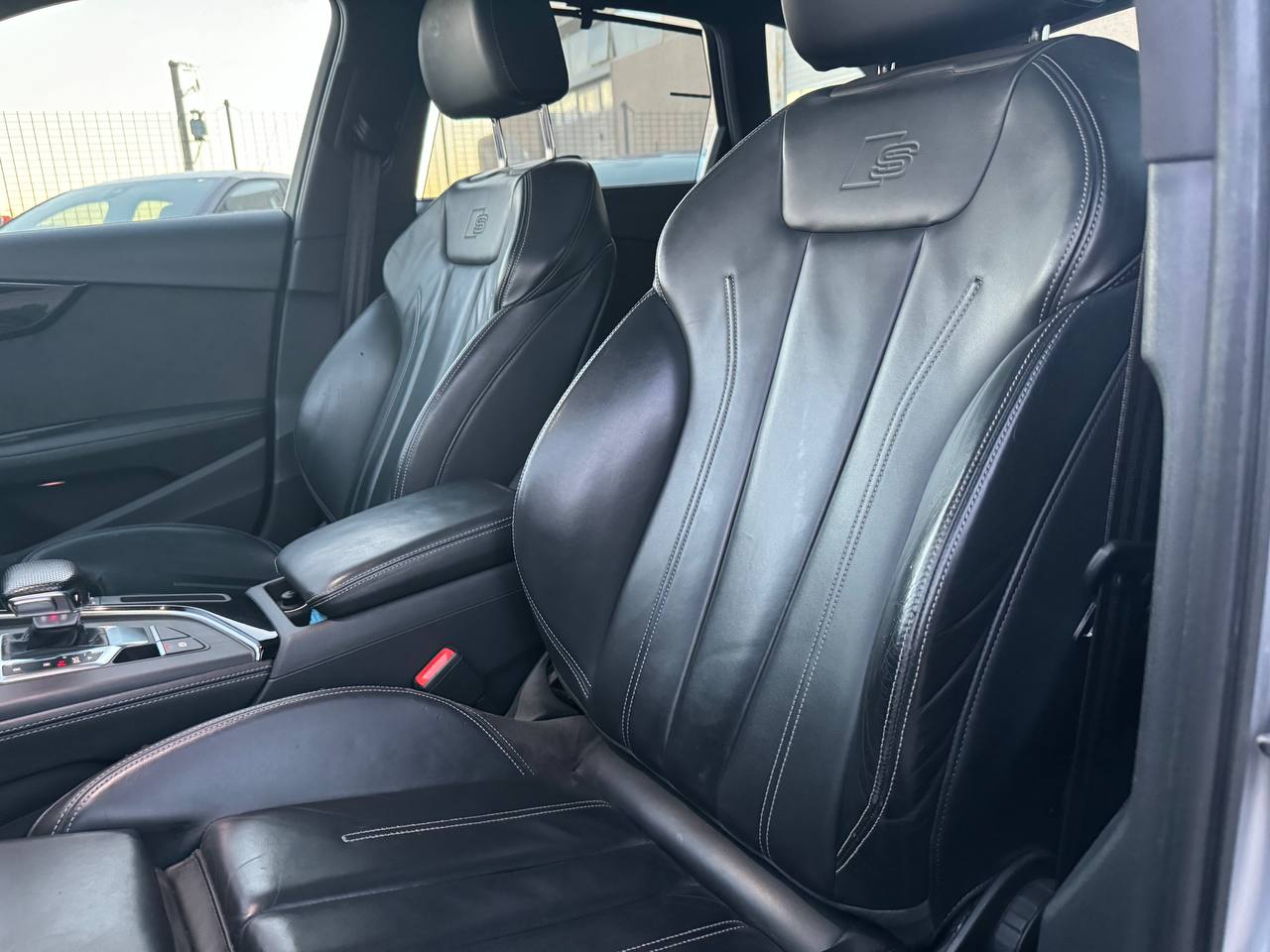 Audi A4 S-line quattro