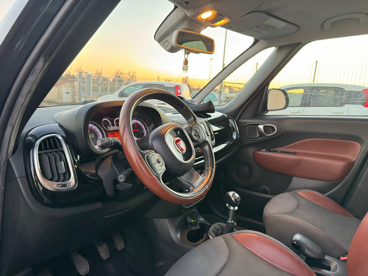 FIAT 500L 1.6 MJET Trekking