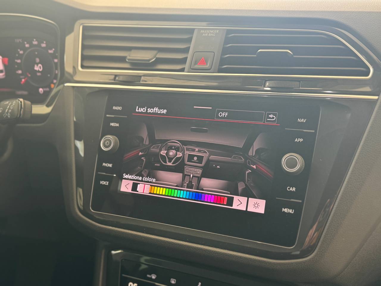 VOLKSWAGEN TIGUAN ELEGANCE DSG VIRTUAL/RETROC.