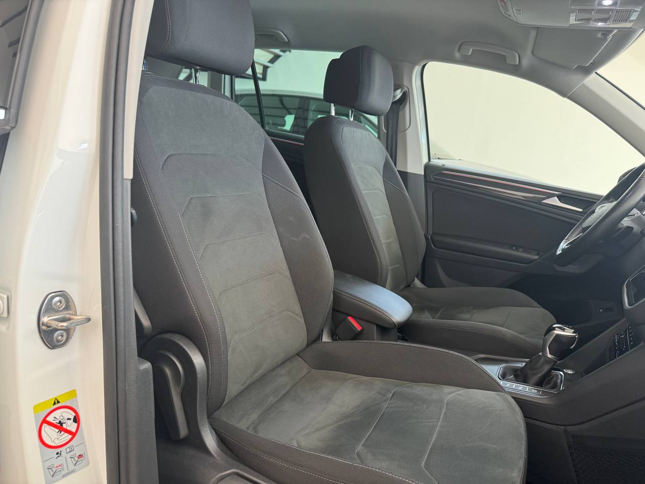 VOLKSWAGEN TIGUAN ELEGANCE DSG VIRTUAL/RETROC.