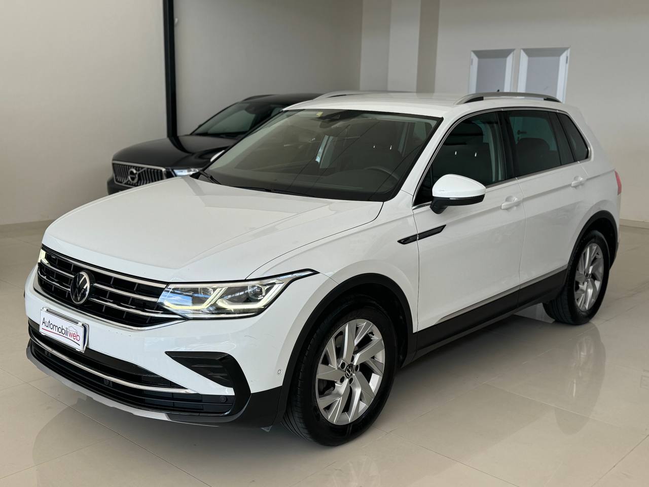 VOLKSWAGEN TIGUAN ELEGANCE DSG VIRTUAL/RETROC.