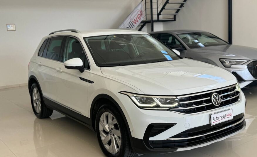 VOLKSWAGEN TIGUAN ELEGANCE DSG VIRTUAL/RETROC.