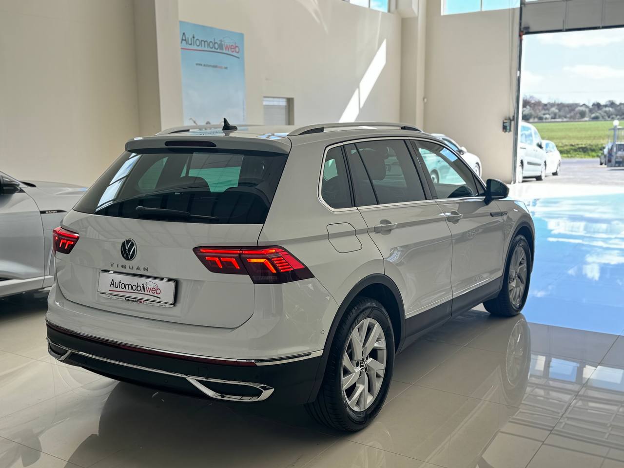 VOLKSWAGEN TIGUAN ELEGANCE DSG VIRTUAL/RETROC.