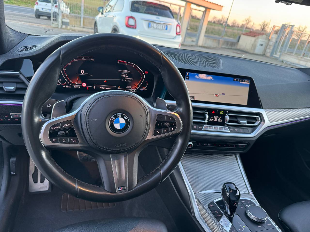 BMW 330d M-SPORT