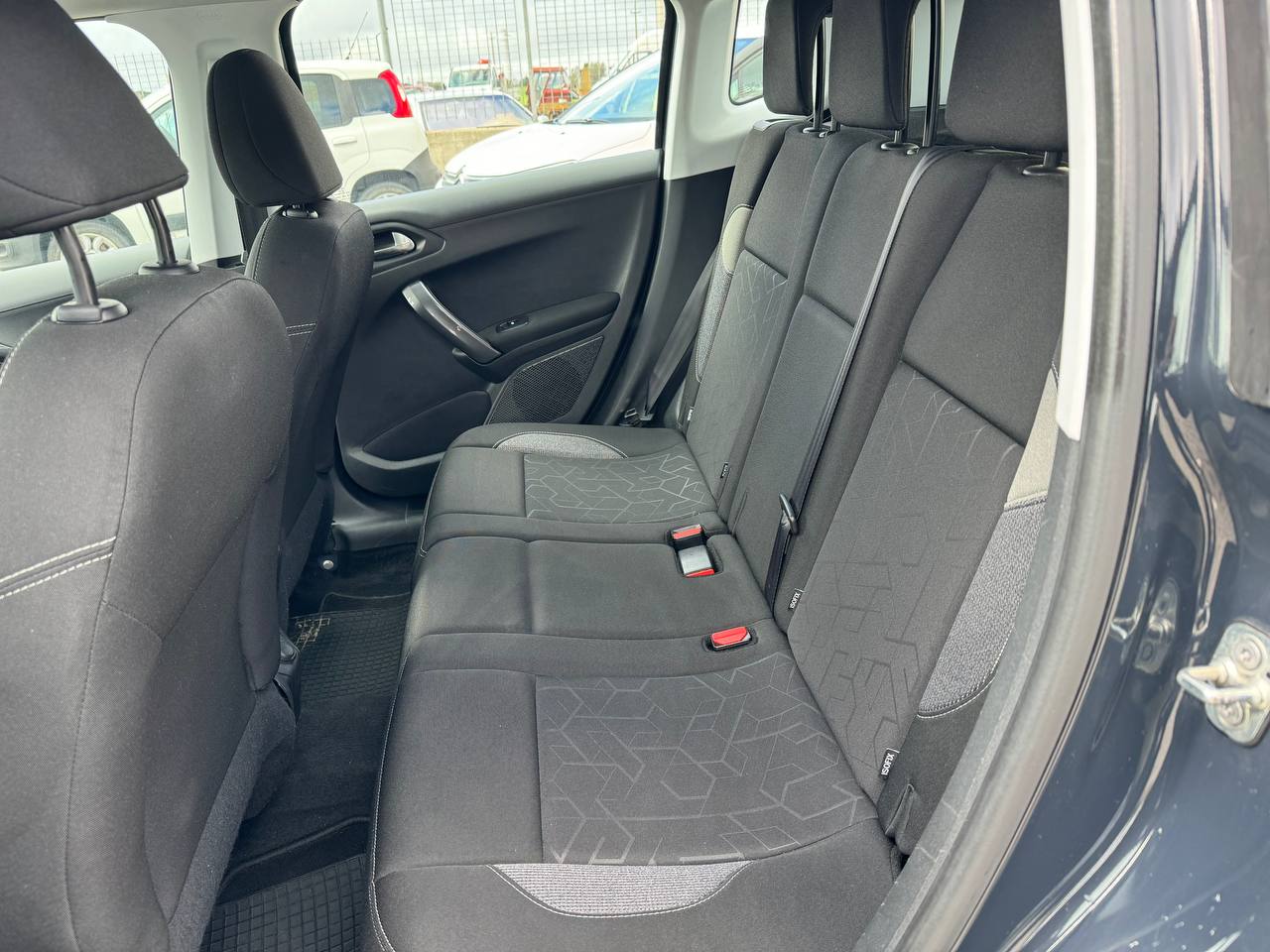 PEUGEOT 2008 BLUEHDI 100CV ACTIVE